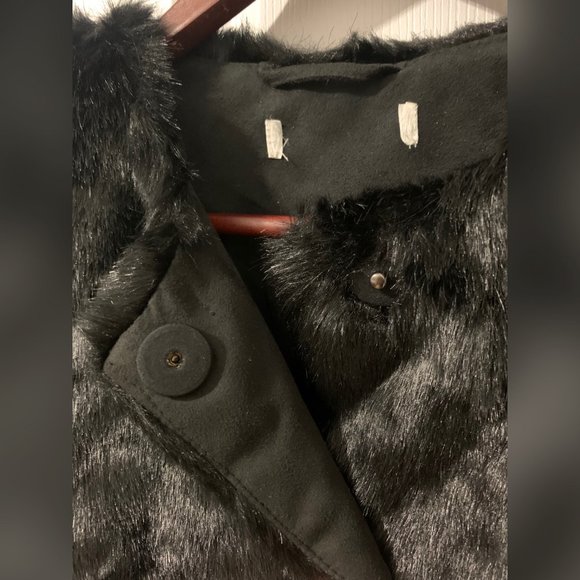 H&M Black Faux Fur Jacket - Picture 4 of 10